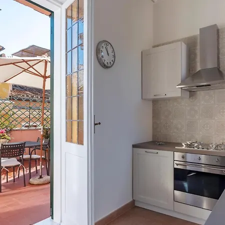 Guesthost - Trastevere Luxury With Terrace Apartamento