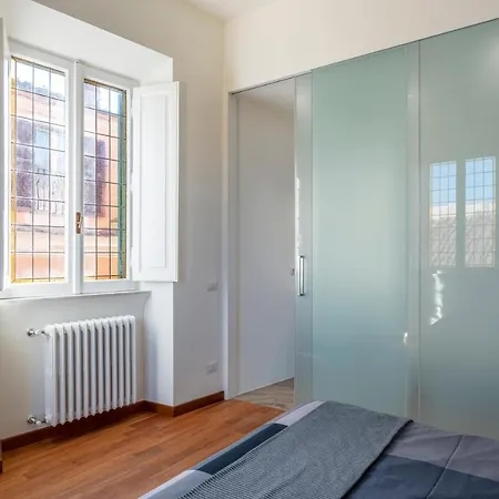 Guesthost - Trastevere Luxury With Terrace