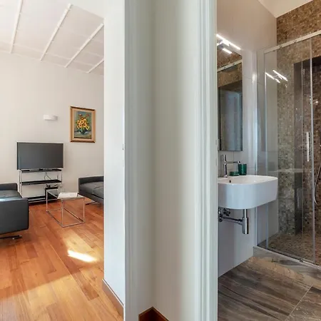 Guesthost - Trastevere Luxury With Terrace *